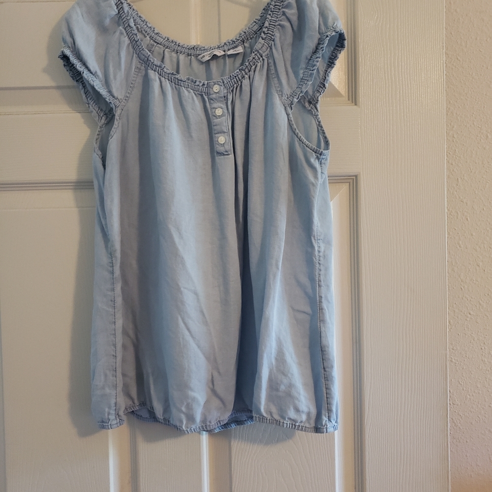 Ute blue jean top
